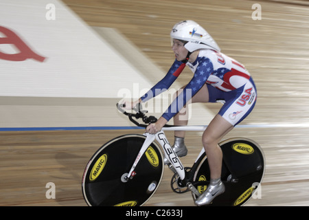 Sarah Hammer USA USA, America american singoli perseguire la via del campionato del mondo di ciclismo Olympian atleta olimpico atleti gioco Foto Stock