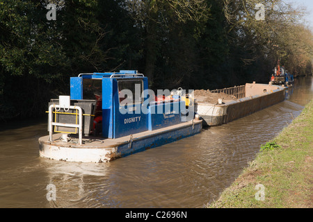 Draga stratford canal Foto Stock