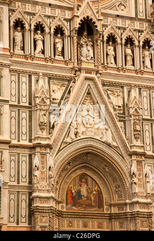 Parte del Duomo di Firenze. Foto Stock