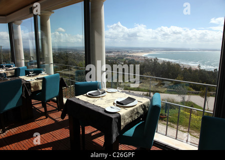 Vista di Figueira da Foz da Abrigo sa Montanha Ristorante, Portogallo Foto Stock