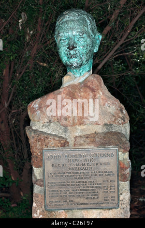 Busto del naturalista John Burton Cleland, Adelaide Australia del Sud Foto Stock