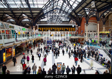 Dalla stazione di Liverpool Street a Londra Foto Stock