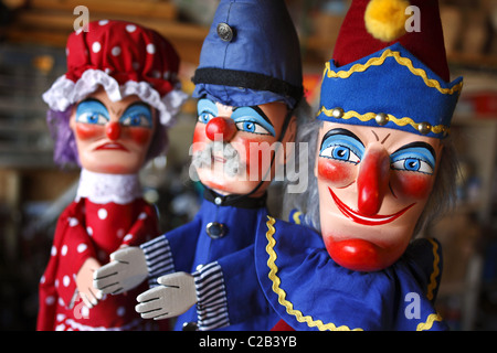 Punch e Judy marionette realizzato dal Professor Mark Poulton. Foto Stock