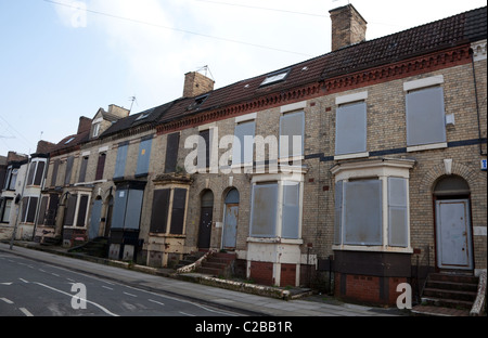 Strada di imbarcati-up case, Anfield, Liverpool Foto Stock