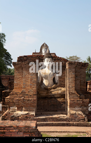 Statura di Buddha in Sukhothai Historical Park, sukhothai, Thailandia Foto Stock