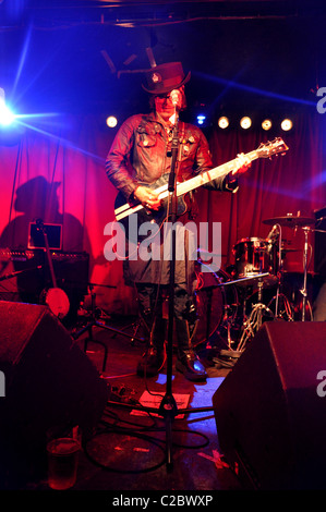 Adam Ant live 2011 a l'acqua ratti Kings Cross Londra Foto Stock