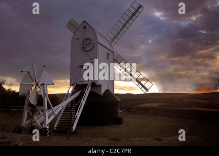 Jack e Jill Windmill un post il mulino e Il Grade ii Listed edifici, villaggio di Clayton, South Downs National Park, Sussex England Foto Stock