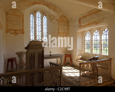 Chiesa di tutti i Santi coro, Leigh, Wiltshire, vicino a Swindon e Cricklade Foto Stock