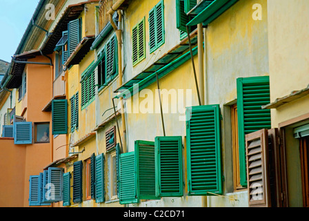 Ponte Vecchio ponte sul fiume Arno. La città di Firenze (Firenze). Toscana. Italia Foto Stock