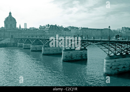 Il Pont des Arts e la cité isola, Parigi, Francia Foto Stock