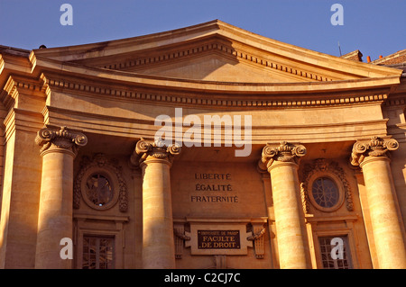 La facciata della Università della Sorbona. Rue Soufflot. Parigi. La Francia. (1772) Foto Stock