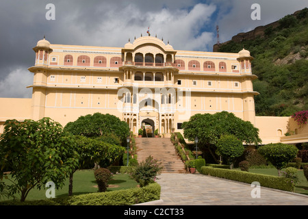 Samode Palace, a 600 anni di vecchio palazzo 40 km a nord di Jaipur, ora un hotel di eredità nel Rajasthan, India Foto Stock