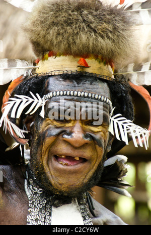 Capo Yali della tribù Dani, Il Baliem Valley, Papua, Indonesia Foto Stock