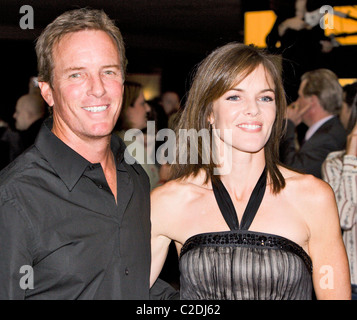 Linden Ashby e Susan Walters in prima mondiale di "Resident Evil: Estinzione" al Planet Hollywood Hotel & Casino - Las arrivi Foto Stock