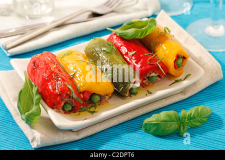 Involtini di Peperoni. Ricetta disponibile. Foto Stock