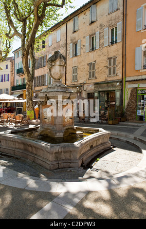 In ed intorno al villaggio di Cotignac (Var, Francia) Foto Stock