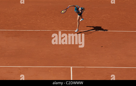 Maria Sharapova, Russia, in azione all'aperto francese del torneo di tennis al Roland Garros di Parigi, Francia. Foto Stock
