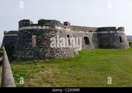 "Arx Ruohim' o 'Nettuno Tempio dell', una burla al Kingsgate baia vicino a Broadstairs nel Kent. Vedere la descrizione per i dettagli. Foto Stock