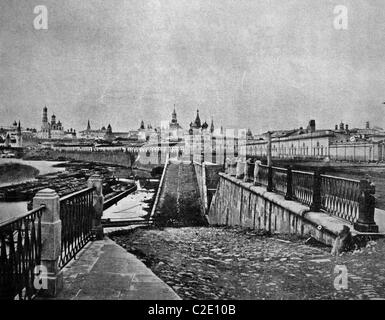 Uno dei primi autotypes del Cremlino a Mosca, fotografia storica, 1884 Foto Stock