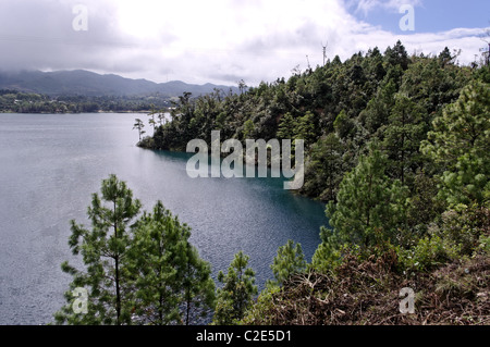 Uno dei laghi di Montebello in Chiapas, Messico Foto Stock