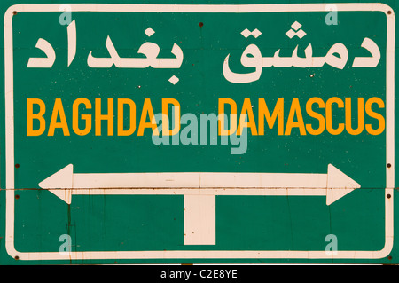 Damasco Bagdad Iraq Siria il traffico stradale segno Foto Stock