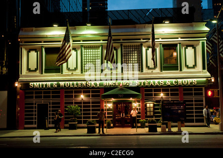 Smith e Wollensky bistecche e costolette famoso ristorante steakhouse 797 Terza Avenue & E. 49th Street, Manhattan, New York City. Foto Stock