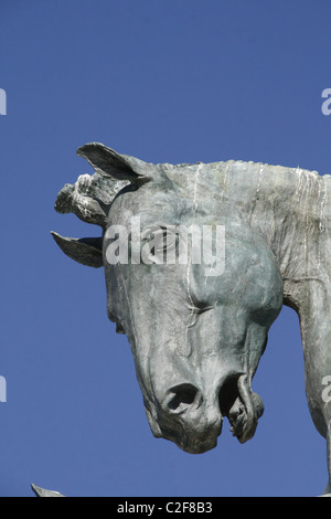 Dettaglio della quadriga dell'Unità carro cavalli sulla sommità del monumento vittoriano Roma Foto Stock