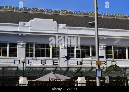 Il 'Bluebird' cafe, King's Road, a Chelsea, Londra, Regno Unito ARTIFEX LUCIS Foto Stock