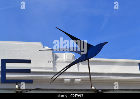 Dettaglio del 'Bluebird' cafe', King's Road, a Chelsea, Londra, Regno Unito ARTIFEX LUCIS Foto Stock