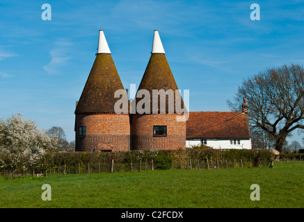 Case Oast Biddenden Kent England Foto Stock