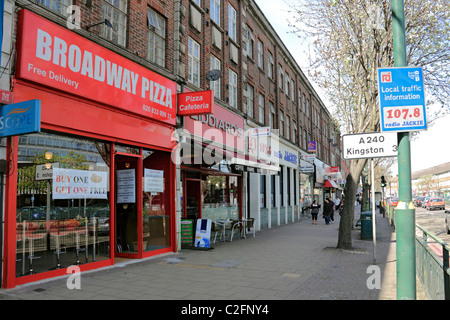 Jackie Radio - Il suono del sud ovest di Londra 107.8 FM,Tolworth broadway, Surbiton, England, Regno Unito Foto Stock