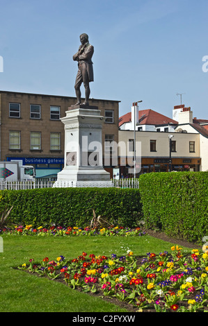 Burns Statua in ustioni statua piazza a sud di Ayr Ayrshire in Scozia commemorativo del grande poeta Scozzese Robert Burns Foto Stock