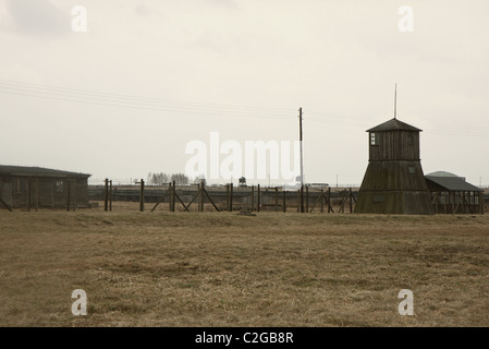 Torre di guardia in Majdanek (Lublin, Polonia) Foto Stock