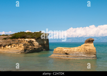 Corfù, Grecia. Ottobre. Arenaria formazioni di roccia a Sidari. Foto Stock