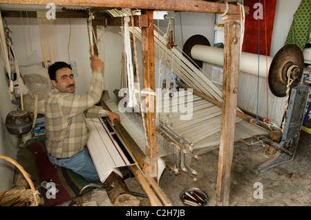 Quala al Cittadella Mudig Siria Medio Oriente tappeto maker weaver la tessitura tessitura Foto Stock