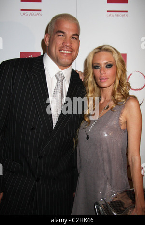 Tito Ortiz e Jenna Jameson UFC Fighter Tito Ortiz ospita anteprima ufficiale partito del NBC Reality Show 'celebrità Foto Stock