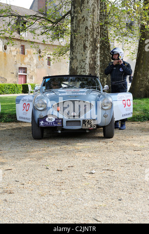 Foto di stock di un 1955 Austin Healey 100/4 nel tour auto optic 2000 nel 2011. Foto Stock