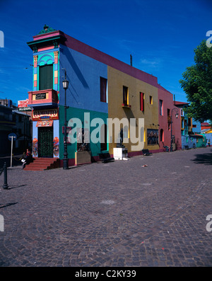 El Caminito a La Boca trimestre, casa del Genovese immigrati occupati nel porto di Buenos Aires Foto Stock