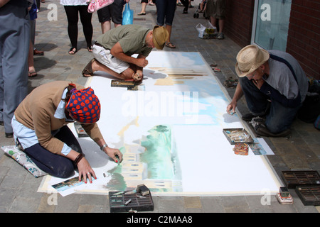 Pavimentazione Arte a Pontefract al 2010 festival di liquirizia Foto Stock