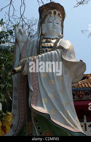 Signora permanente di Buddha statua in marmo di Hong Kong Foto Stock