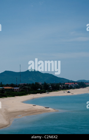 Ocean paesaggi sulla strada costiera da Hue a Danang, Vietnam Foto Stock