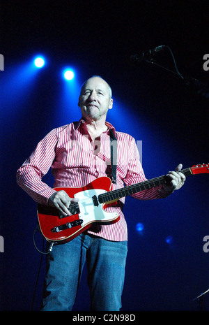 Mark Knopfler in concerto per il 'kill per ottenere Crimson' Tour all'Heineken Music Hall e Amsterdam Olanda - 29.03.08 ** ** Foto Stock