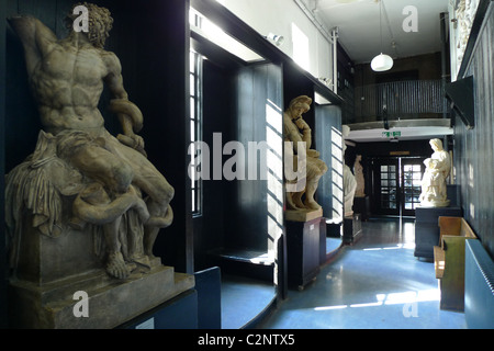 Il Charles Rennie Mackintosh progettato Glasgow School of Art, a Glasgow in Scozia. Foto Stock