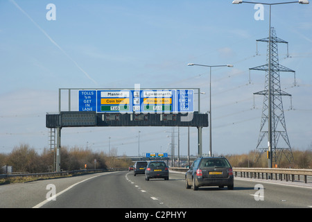 Pedaggio sulla M4 per il secondo Severn Crossing, Ail Groesfan Hafren, ponte sul fiume Severn tra Inghilterra e Galles, Regno Unito Foto Stock