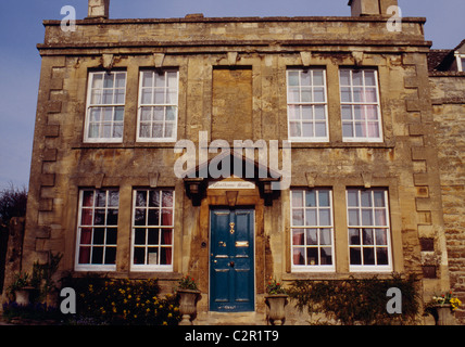 Staccato di casa di paese in pietra, burford, Oxfordshire. C 1700 Foto Stock