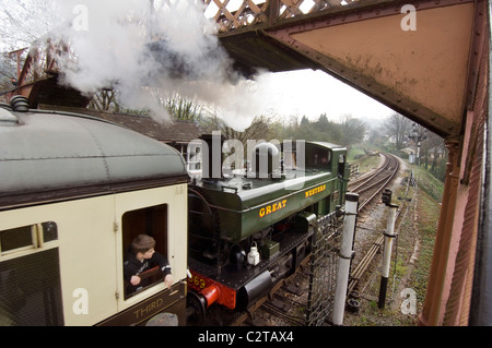 Un grande Western bauletto serbatoio locomotiva a vapore sul South Devon Railway a Buckfastleigh, Devon, Regno Unito. Foto Stock