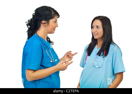 Medico specialista dare spiegazioni,la formazione di un giovane studente di medicina Foto Stock