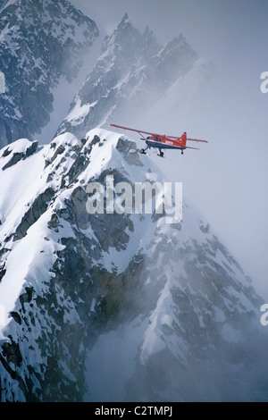 Antenna di Talkeetna Air Taxi Dehavilland Beaver skiplane Kahiltna Glacier Denali Parco Nat Alaska Foto Stock