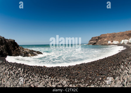 Stoney spiaggia di Los Molinos borgo peschereccio di Fuerteventura isole Canarie Foto Stock