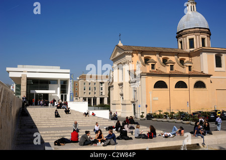 Italia, Roma, Ara Pacis e chiesa di San Rocco Foto Stock